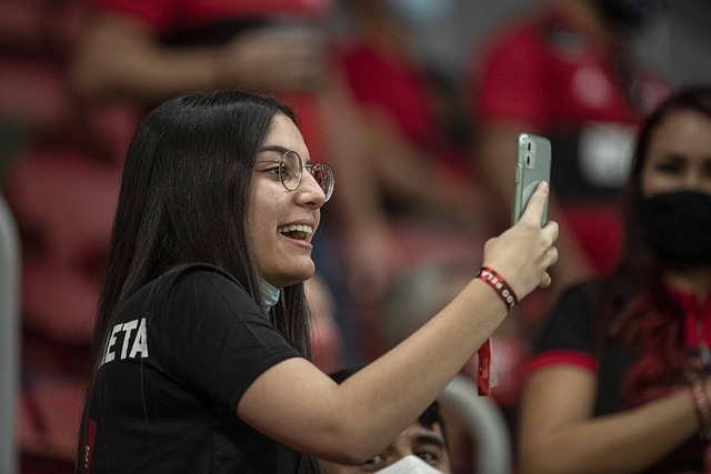 令人振奋 令人振奋